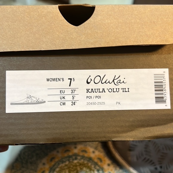 Olukai espadrille slides size 7.5 - Picture 6 of 7